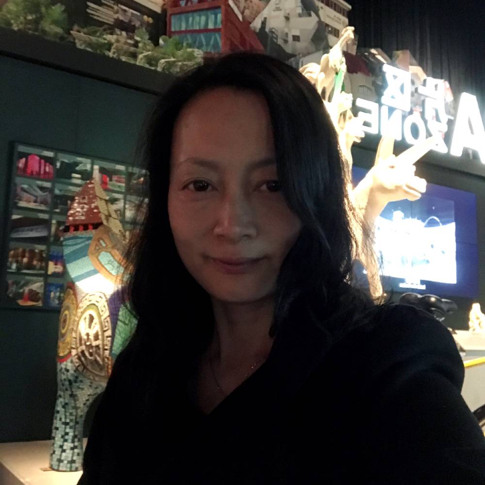 堪比的照片