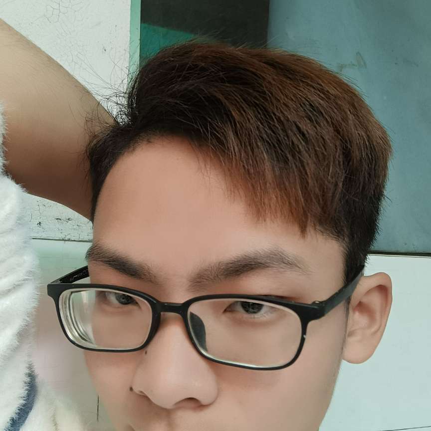 陶醉闻咖啡的照片