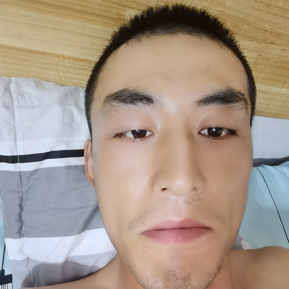 任晨的照片