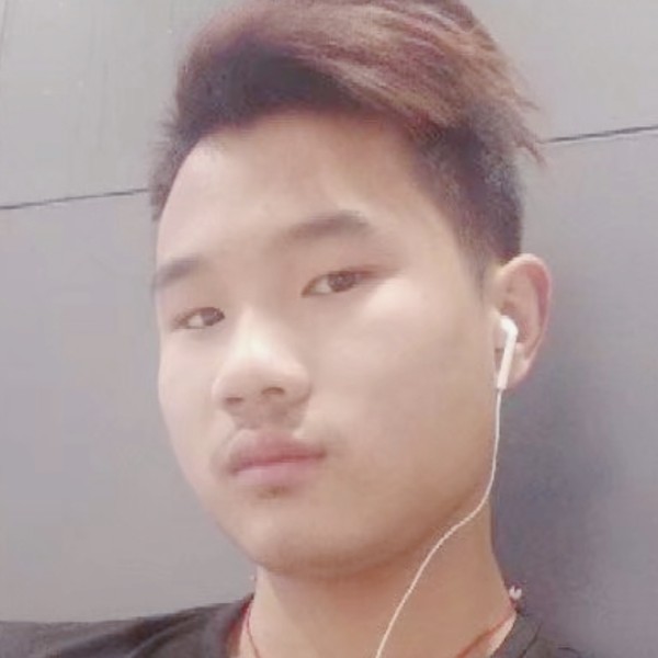 涟漪回眸沉默的照片