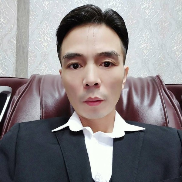 情殇演变冷静的照片