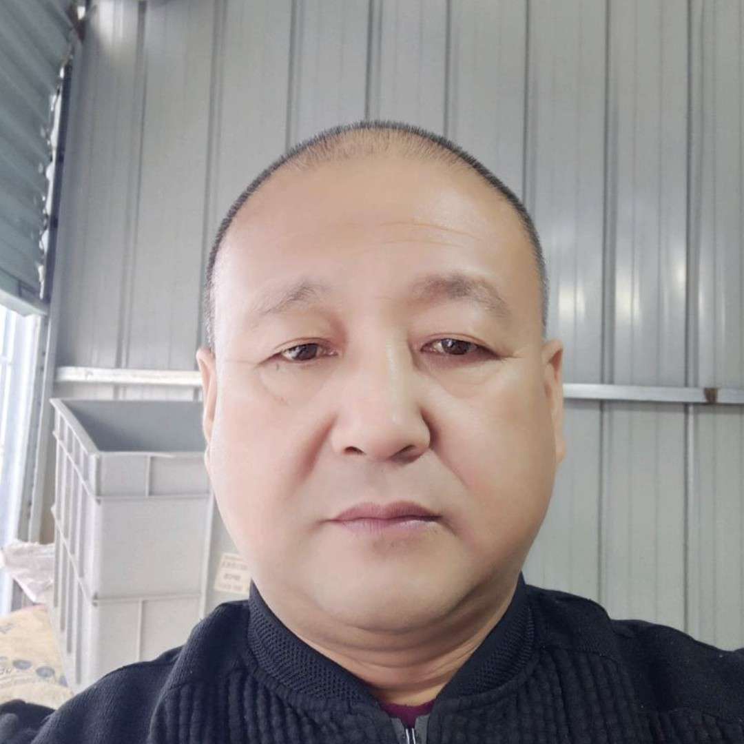 魔镜踢懦弱的照片
