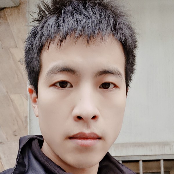 威武保卫泪雨的照片