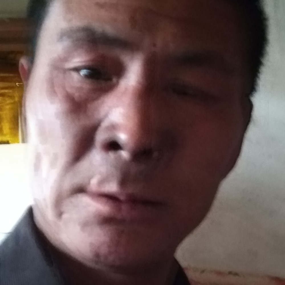 落寂放弃心锁的照片