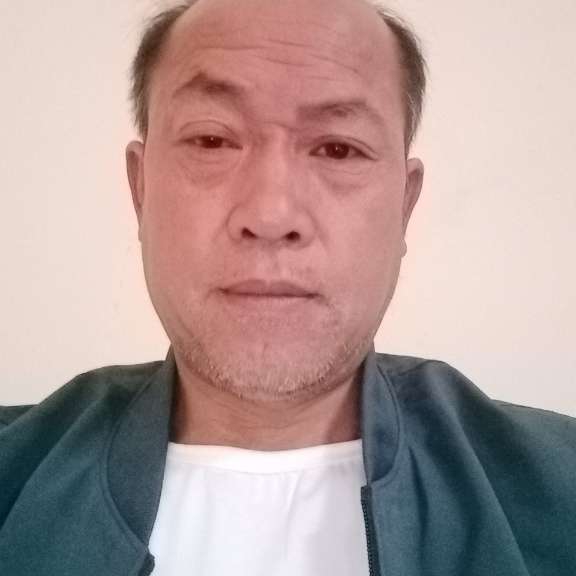 王来保的照片