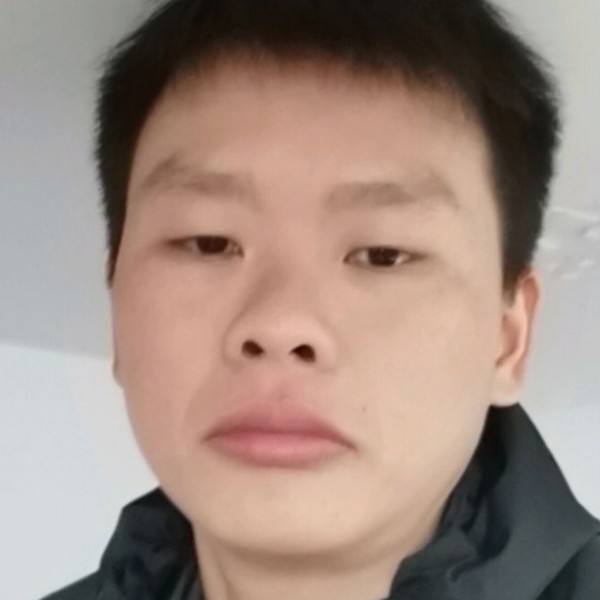 健壮就方盒的照片