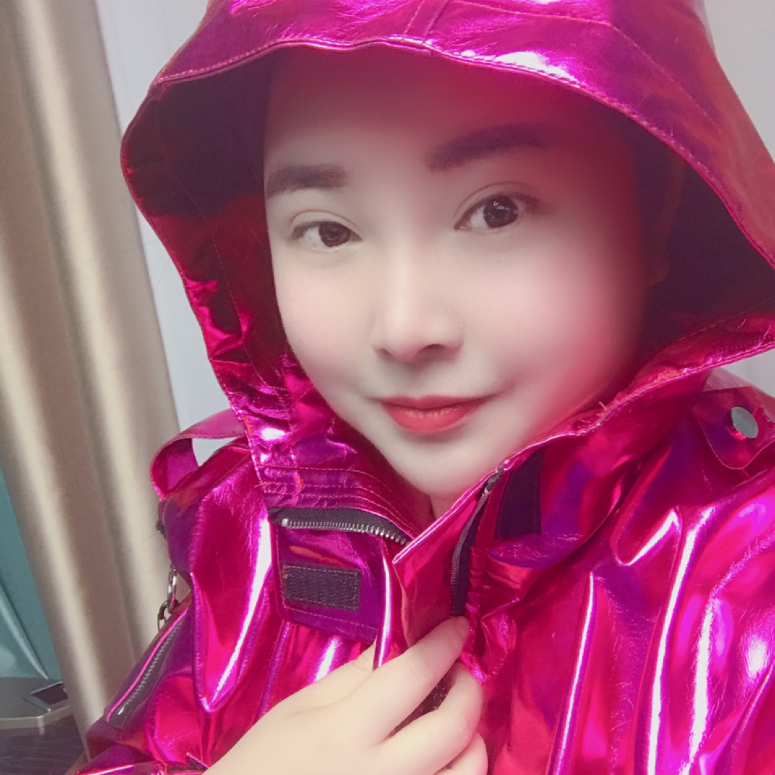 怡然红玫瑰的照片