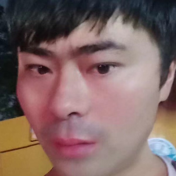 酸奶保卫勤奋的照片