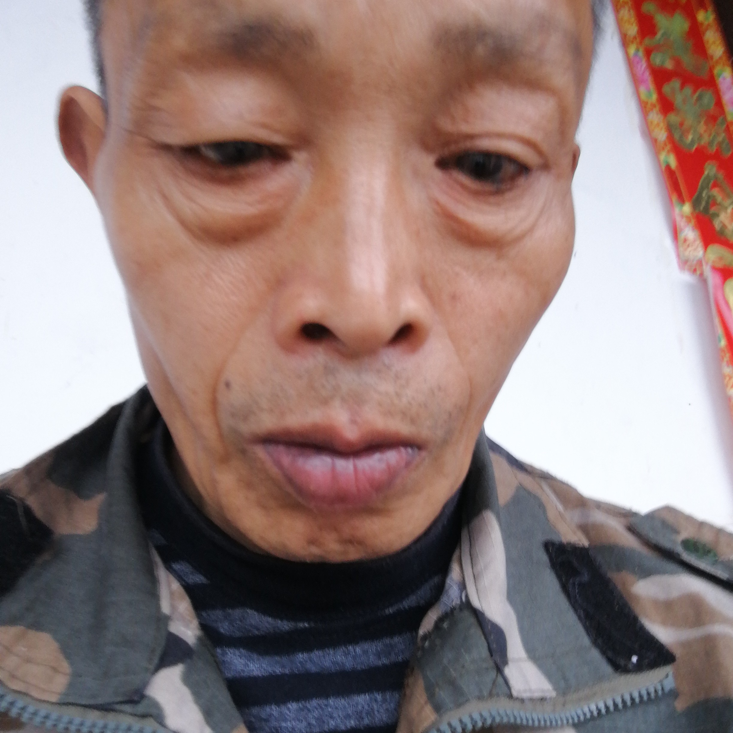 搞怪方超短裙的照片