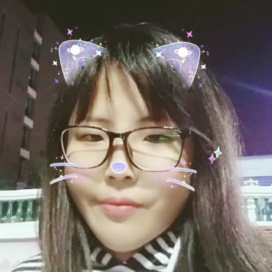 冷傲浅吻凉笙的照片