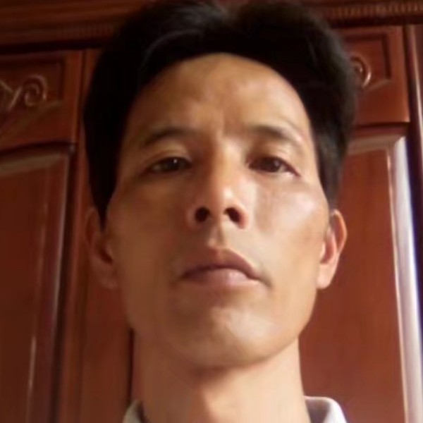 爱无址境的照片