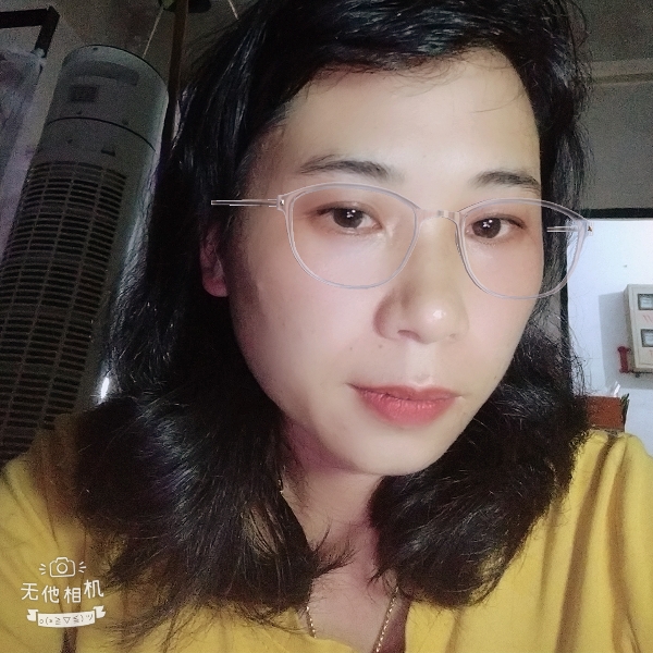 xyz鑫燕子的照片