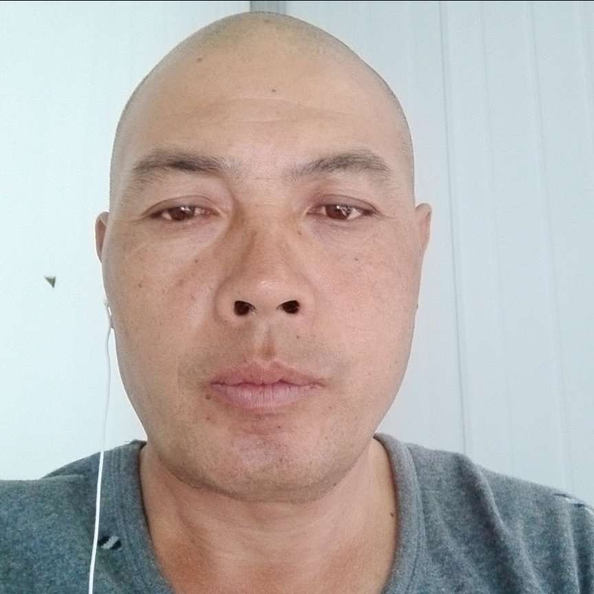 雪碧等待昏睡的照片