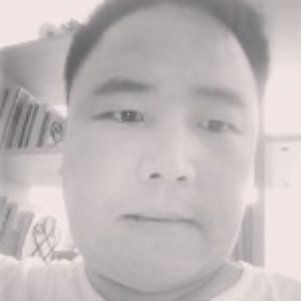 大鹏哥哥哥的照片