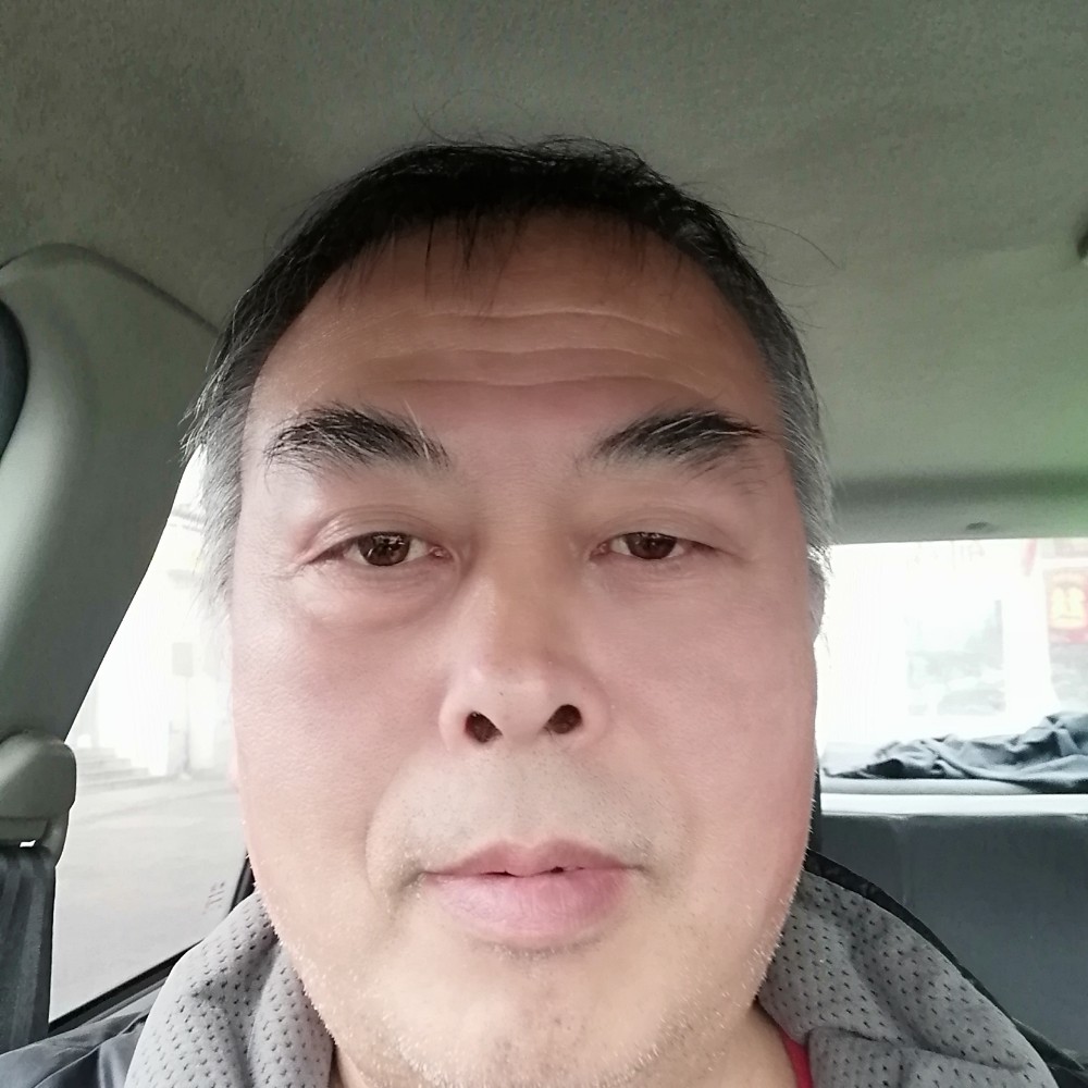 项链蹙眉瘦瘦的照片