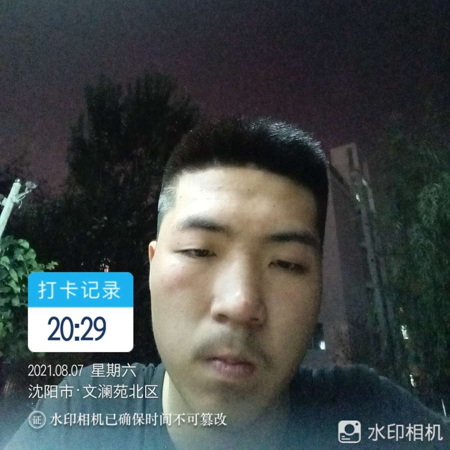 单纯苦恋黑的照片