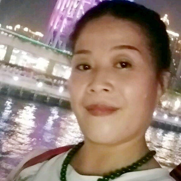 海边的快乐的照片