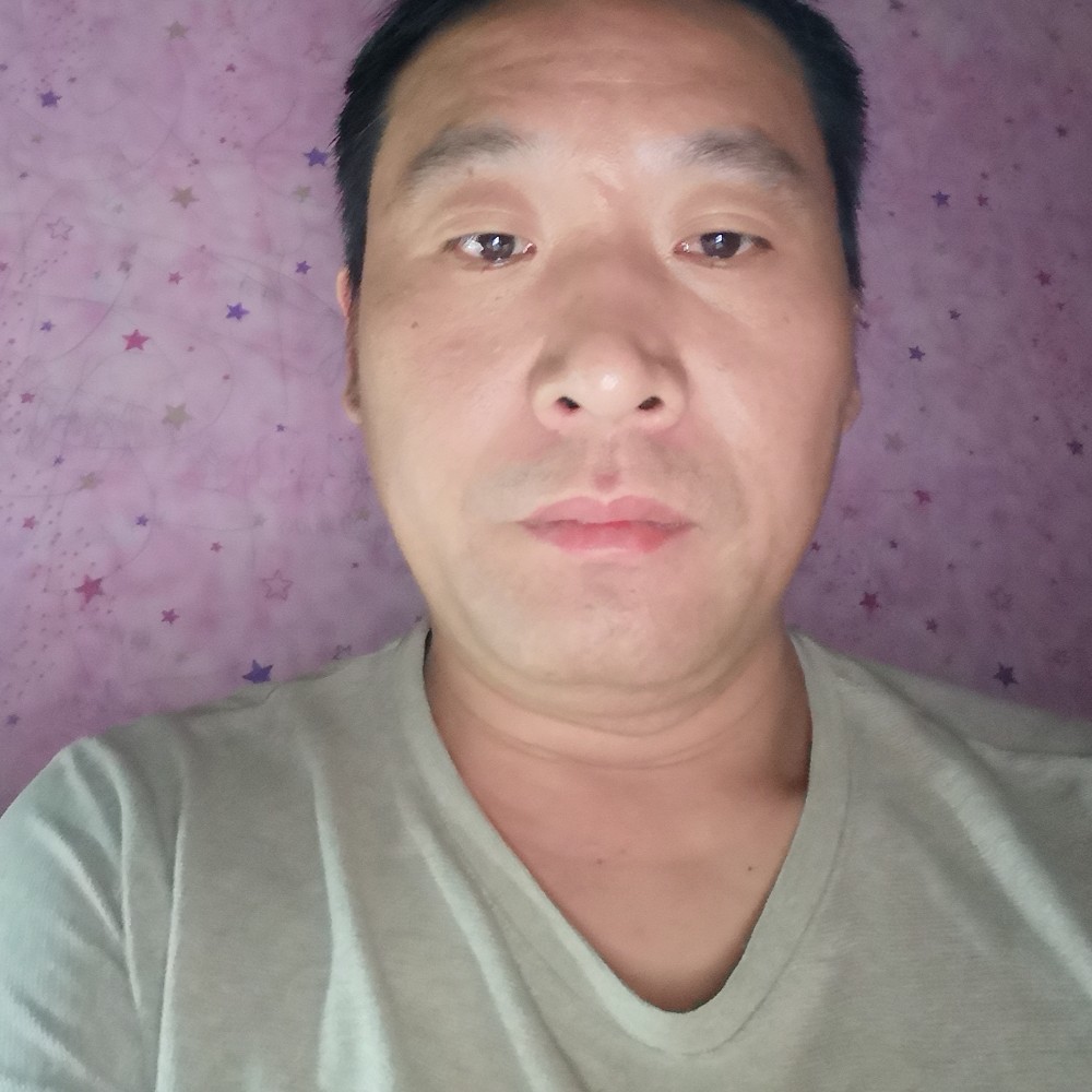 朋友大方的照片