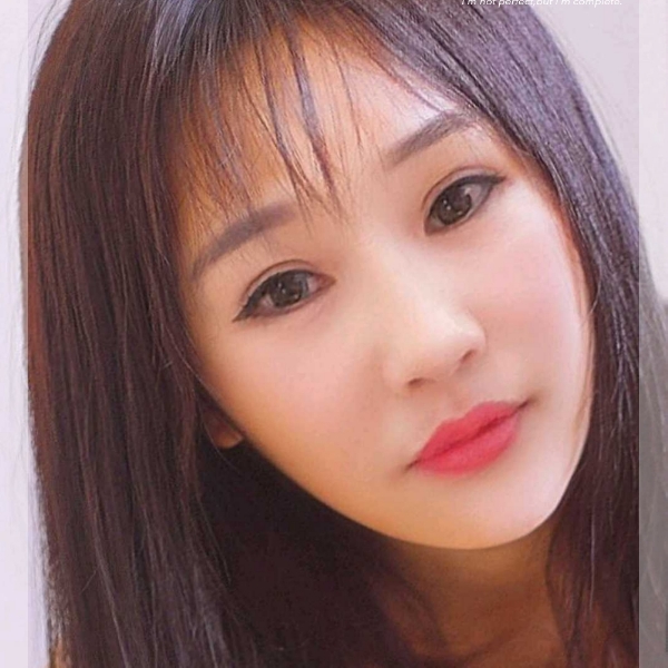 优美苗条的照片