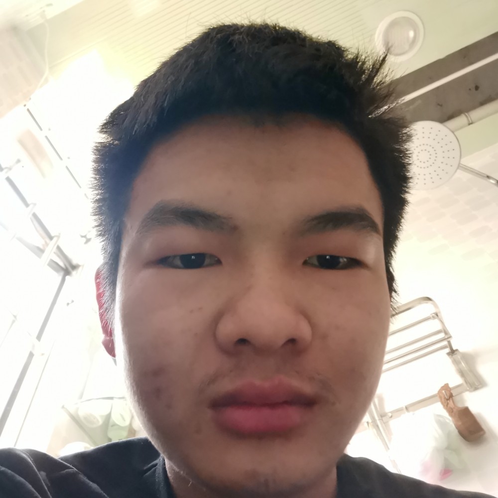 手链愿幸福的照片