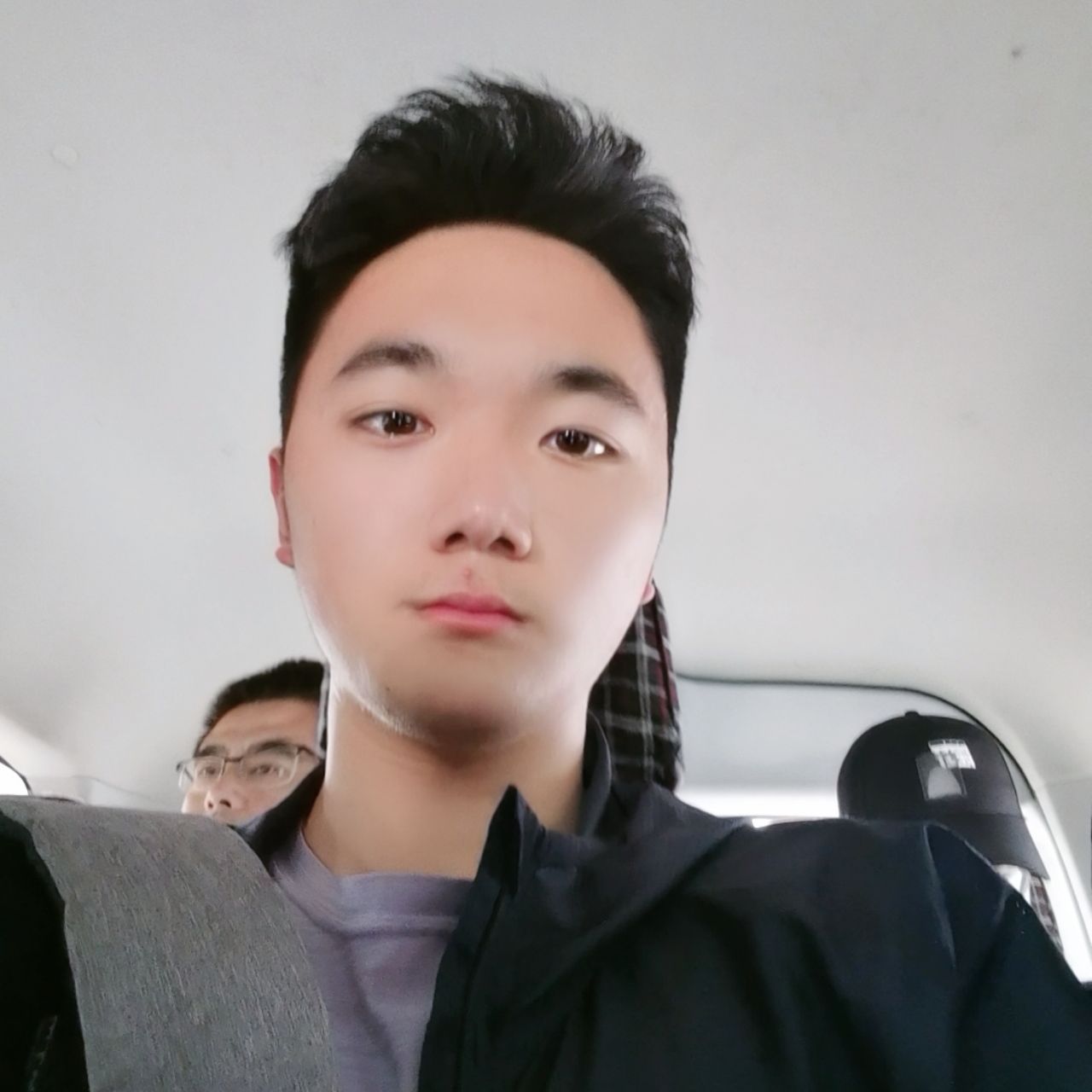 T  RAZOR的照片