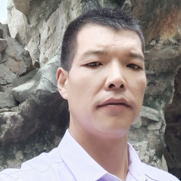 深夜的独单的照片