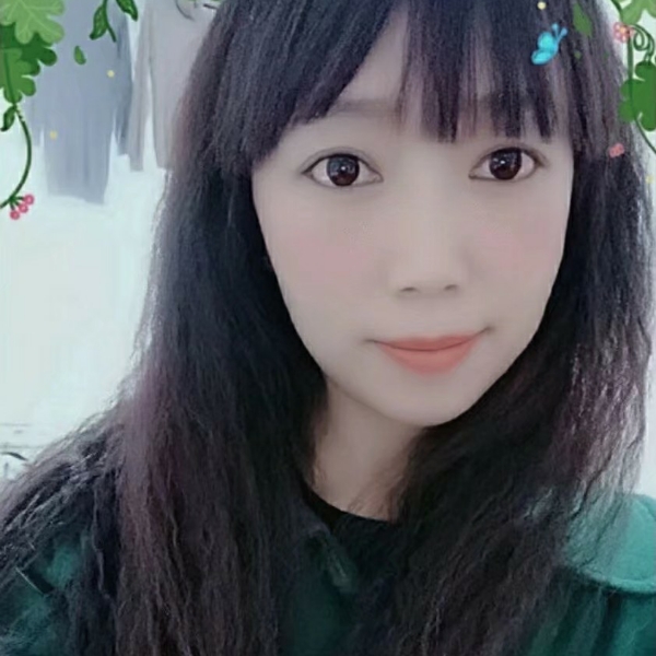 月亮雪白的照片