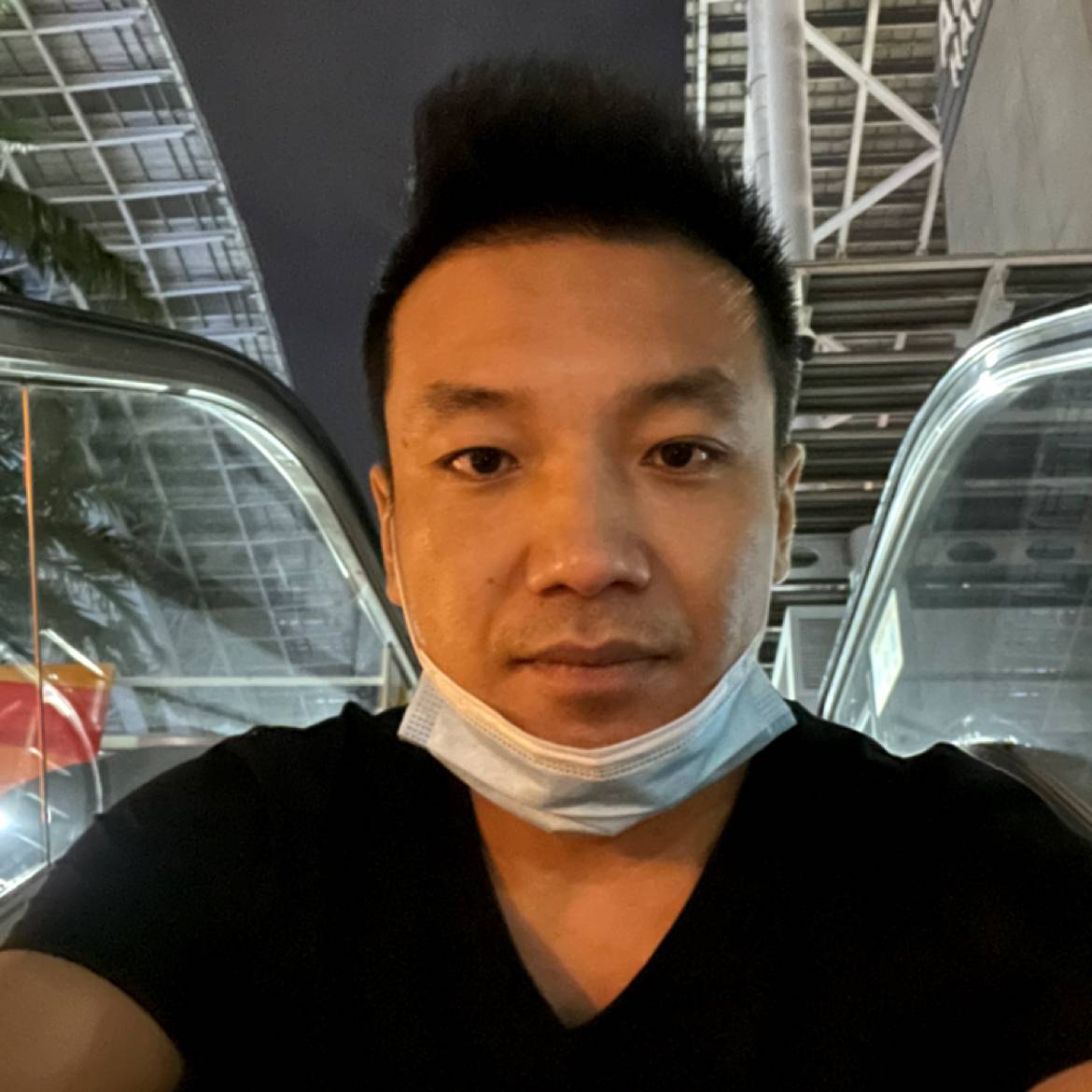 糟糕請帅哥的照片