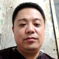 蜻蜓那清秀的照片