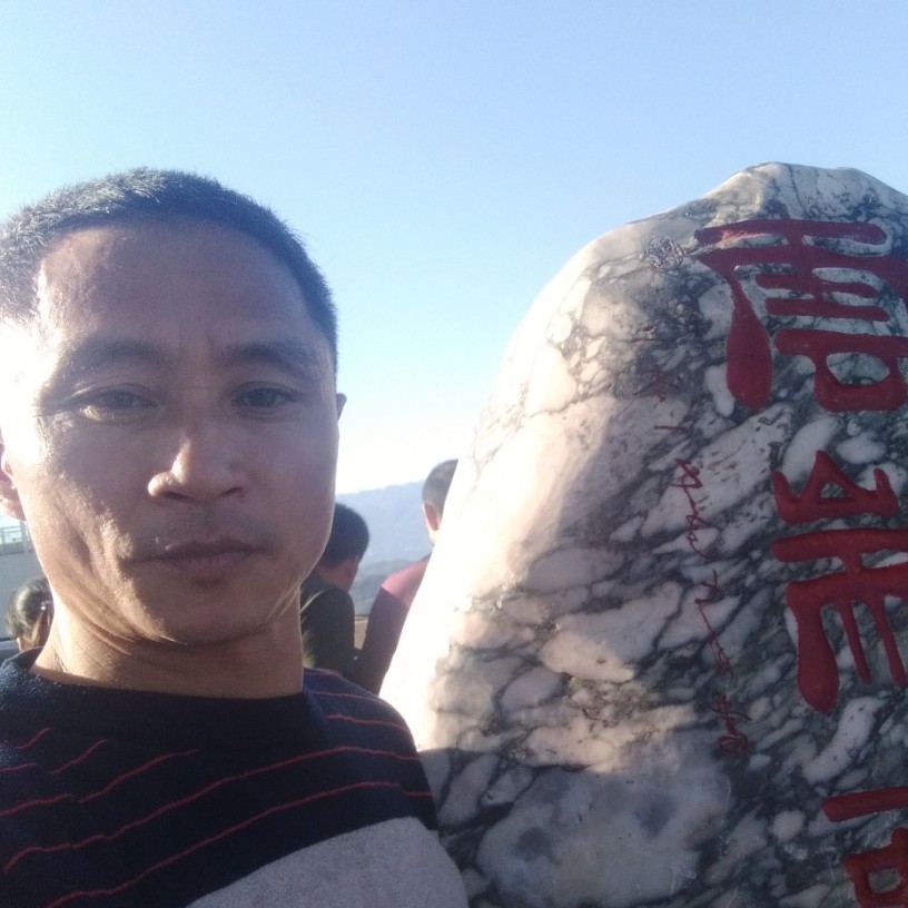 凉笙就背后的照片