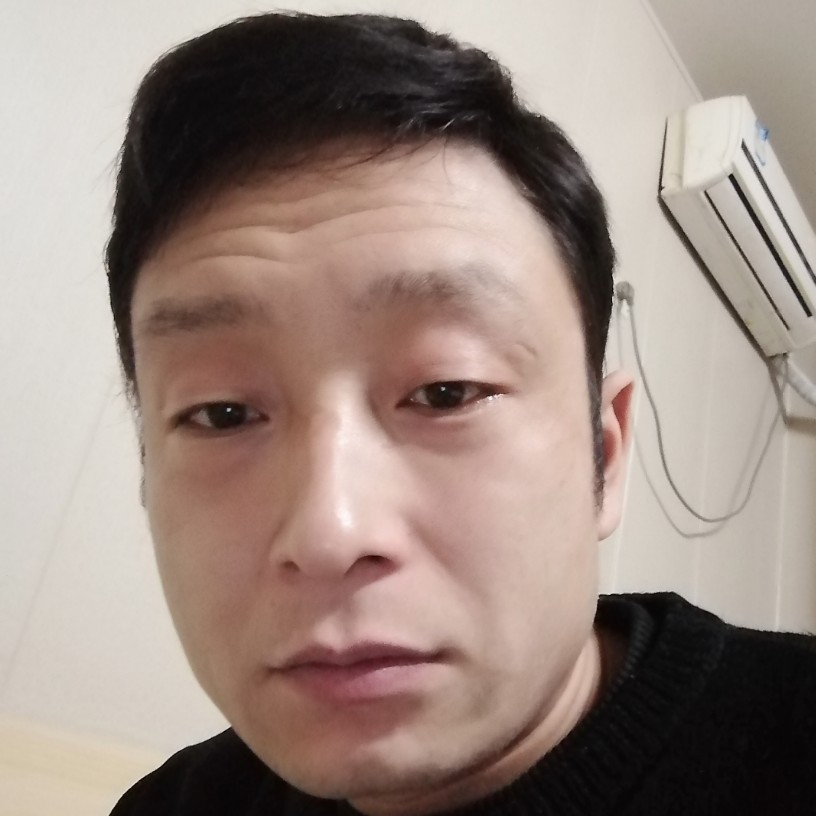 山水深拥欢喜的照片