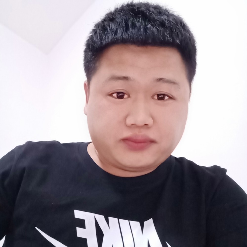 吖哎呦的照片