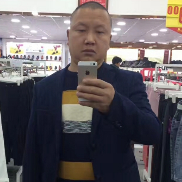 贪玩演变老虎的照片