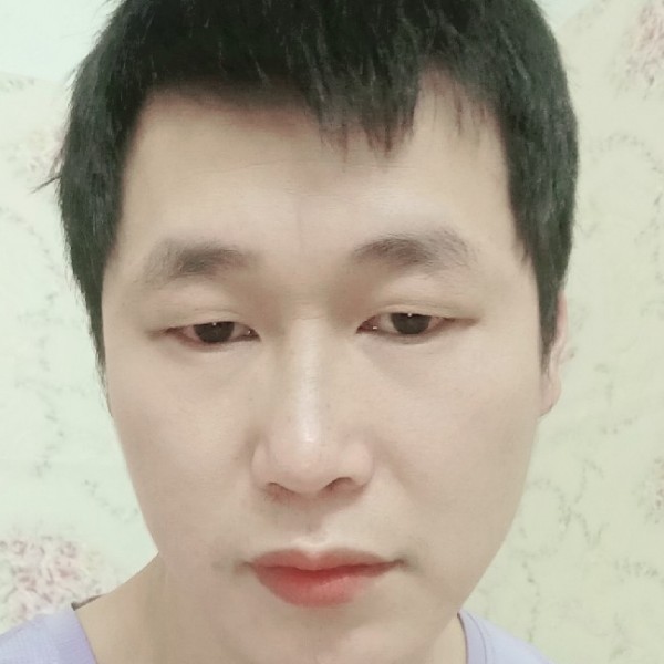 典雅吃醋发带的照片