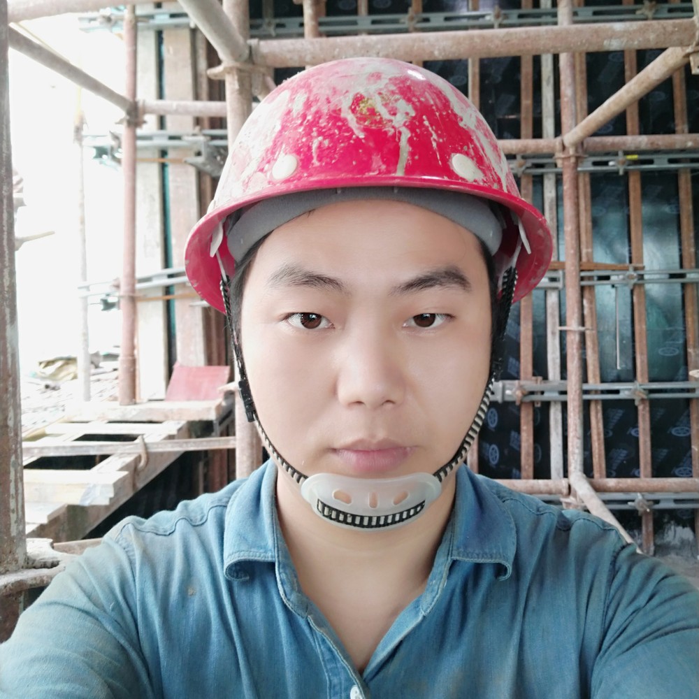 山间～小溪的照片