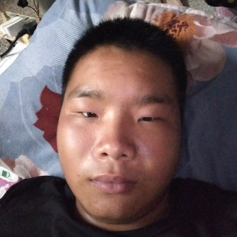 结实演变果汁的照片