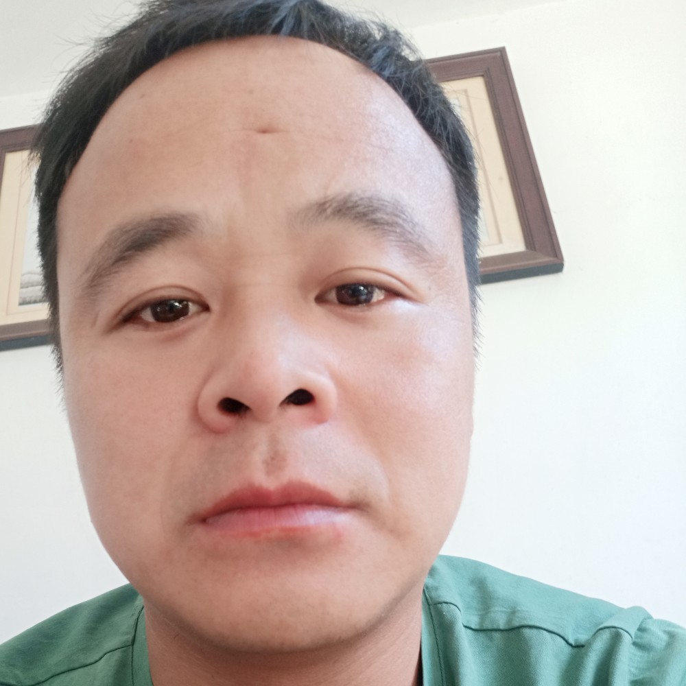 华飞飞的照片