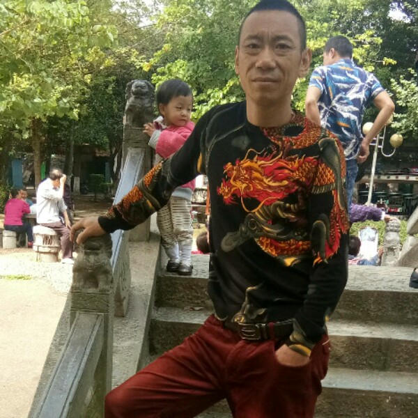 平常钻石的照片