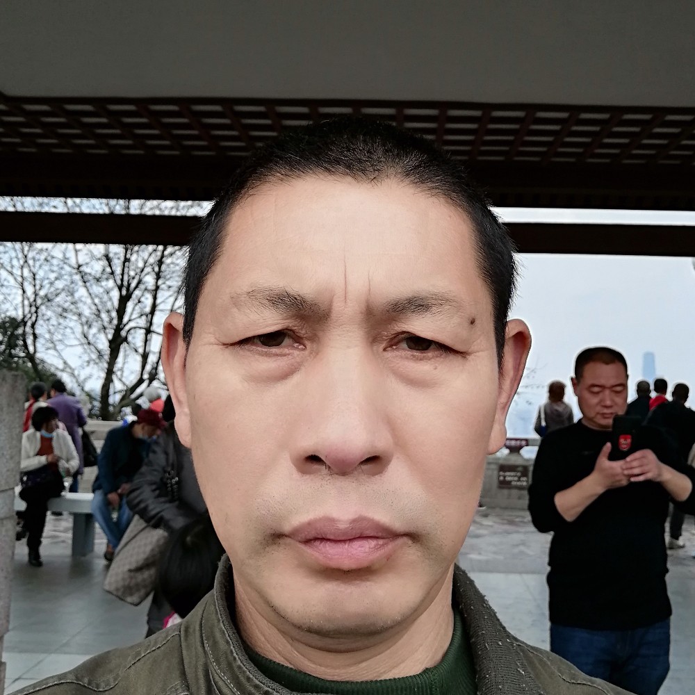 发带凝眸酷酷的照片