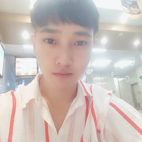 杨穆辰的照片