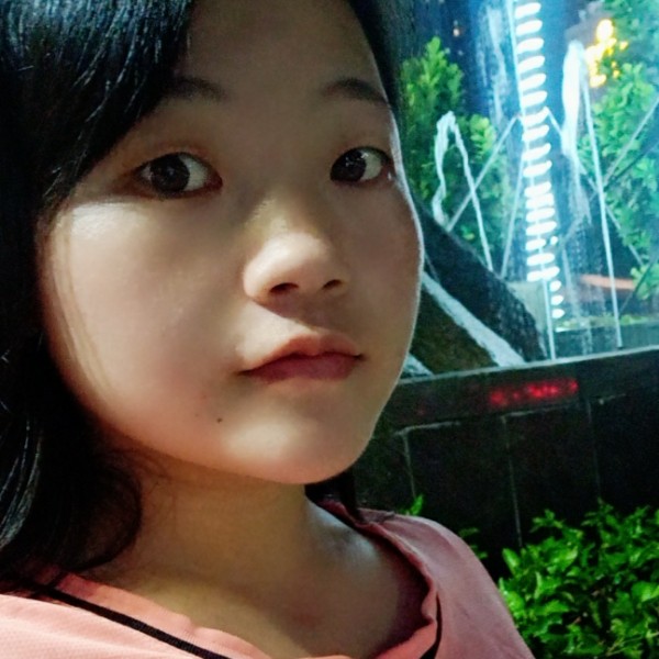 何漫的照片
