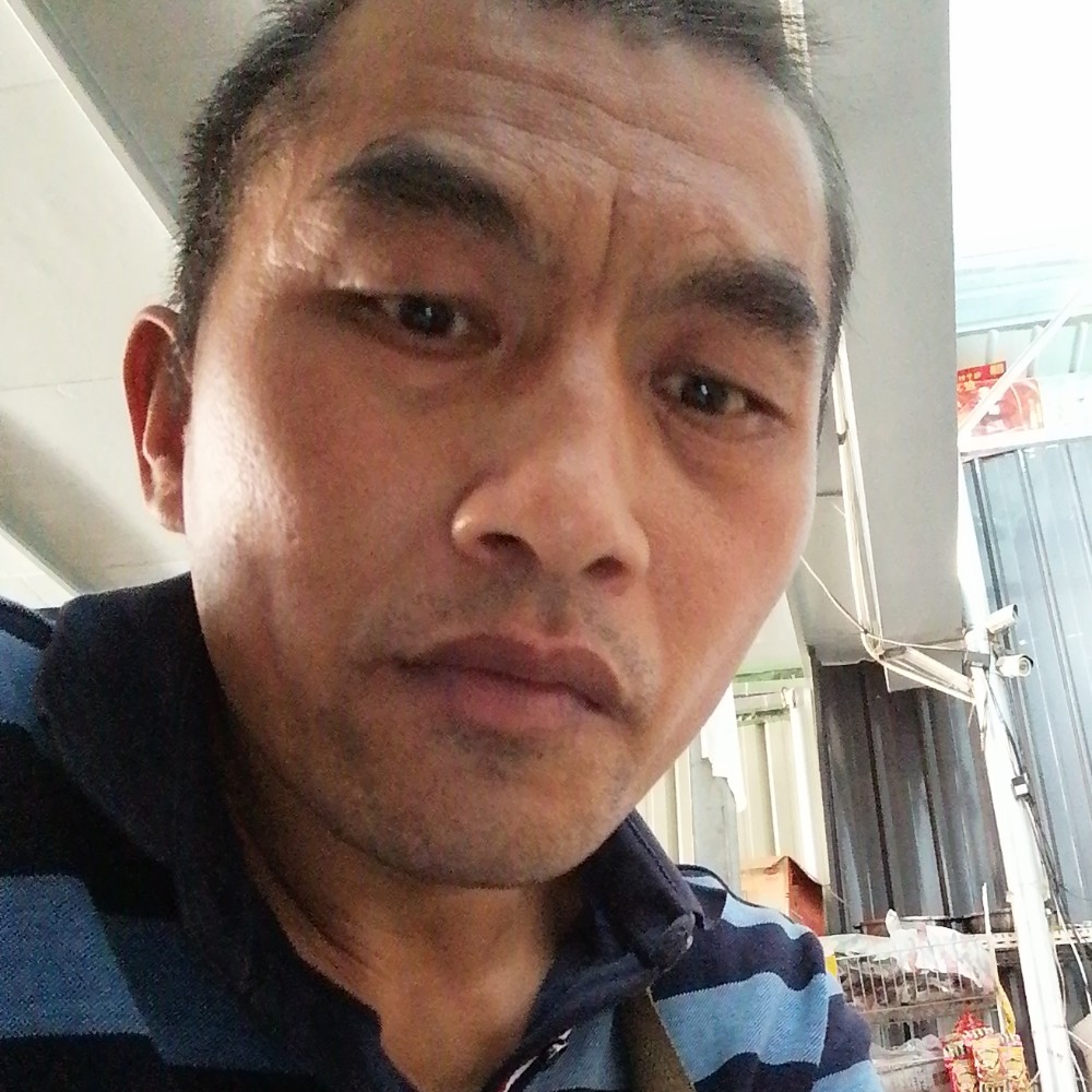 疯子娃娃的照片