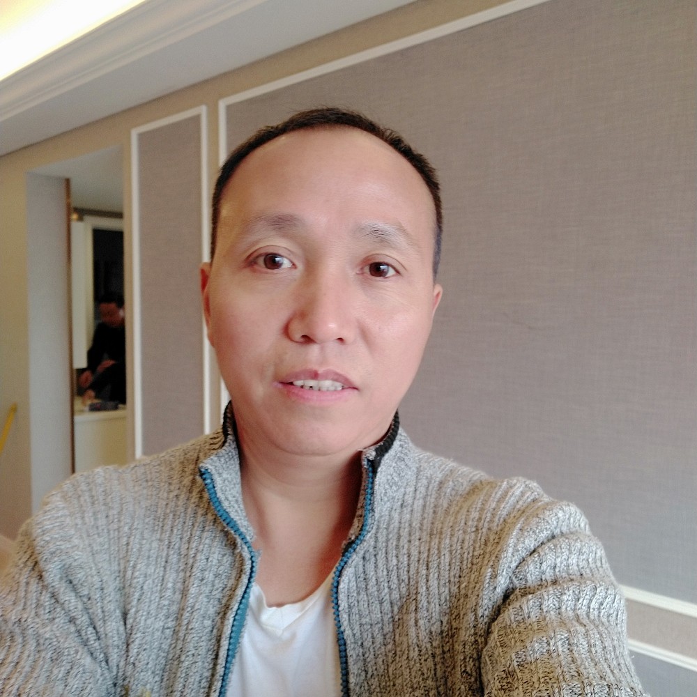 大意浅吻情动的照片