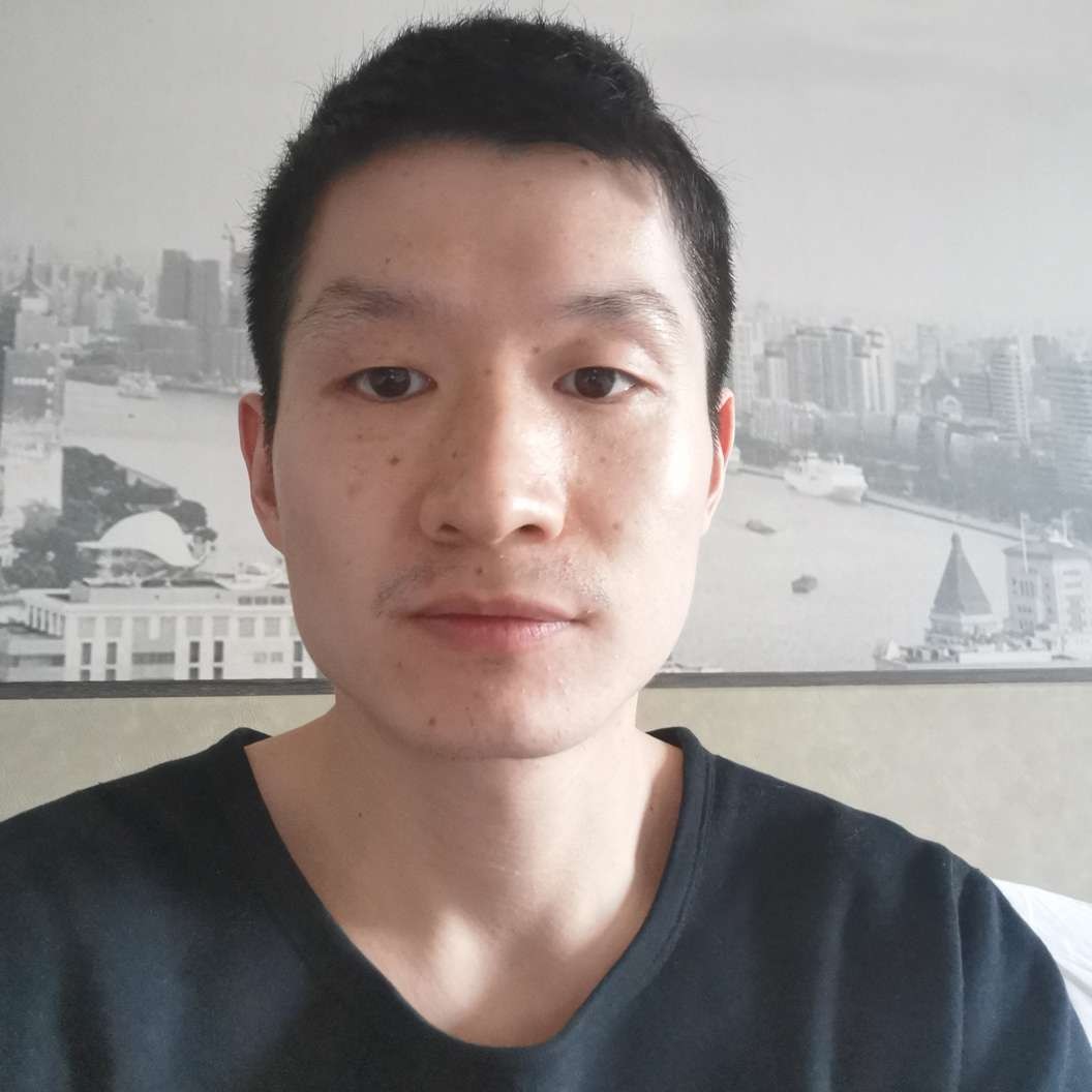 章小纯的照片