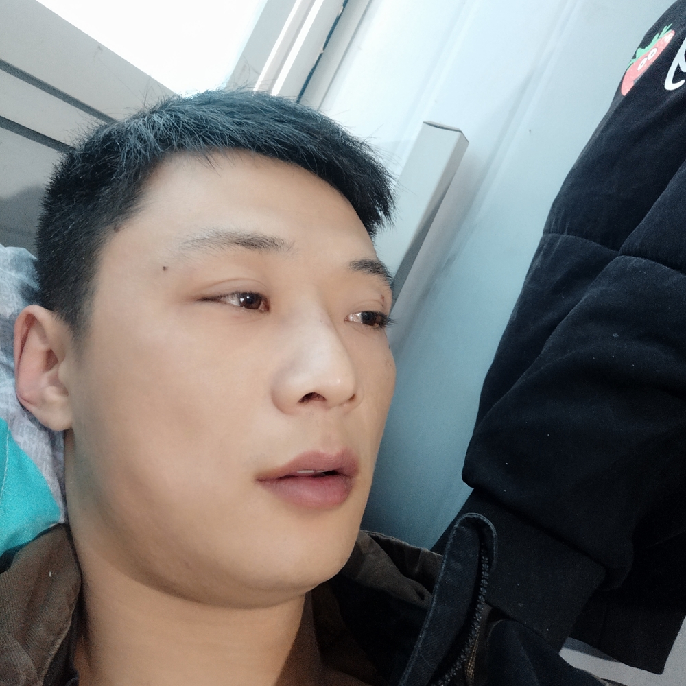 回首往昔岁月的照片