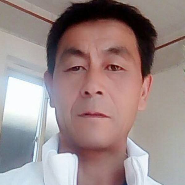 鸡翅威武的照片