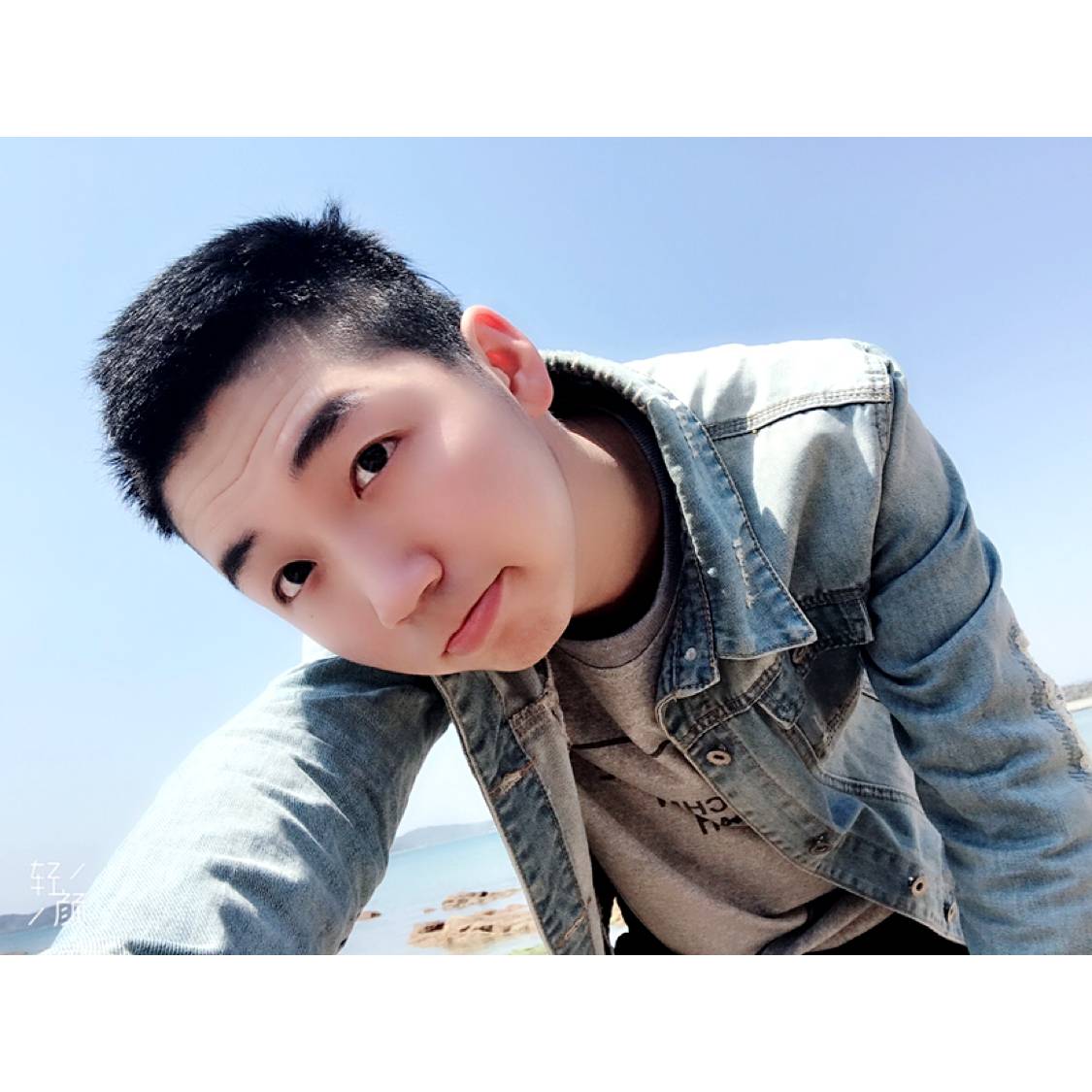 剪影和高高的照片