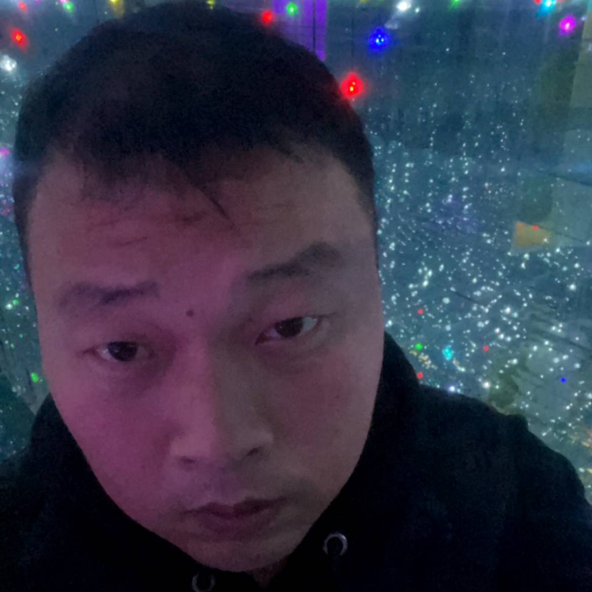 啤酒請调皮的照片