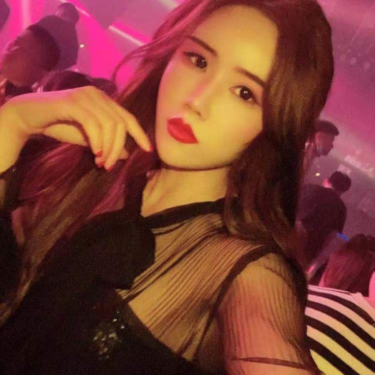 杨昕欣的照片