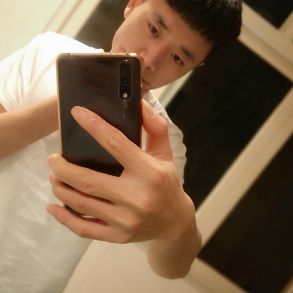 白羊蹙眉靓丽的照片